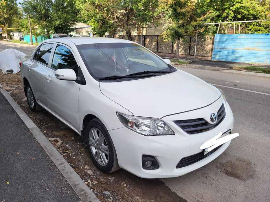 Продается Тойота Corolla 2013 года