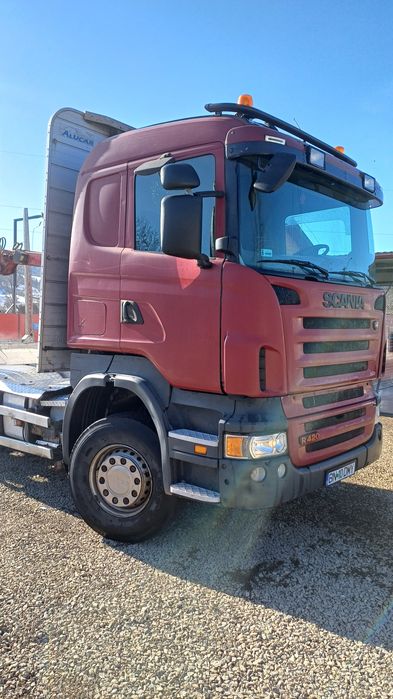 Vând scania R 420  cu macara forestieră