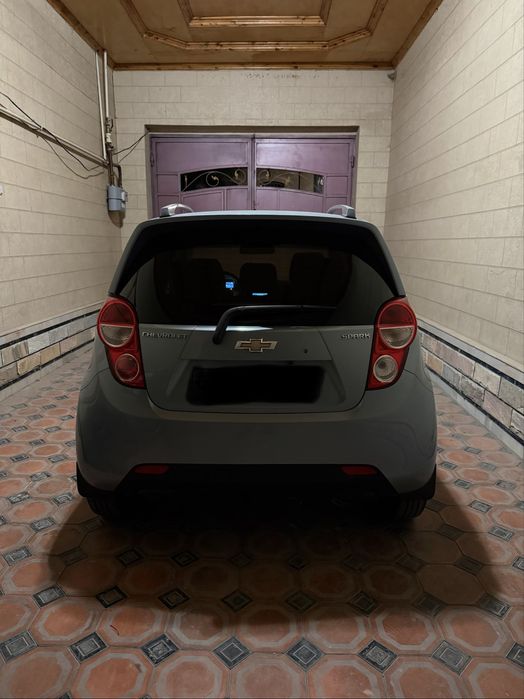 Chevrolet Spark AT