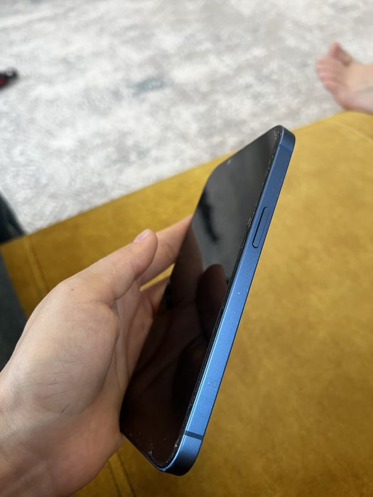 Iphone 13. Память 128Гб.