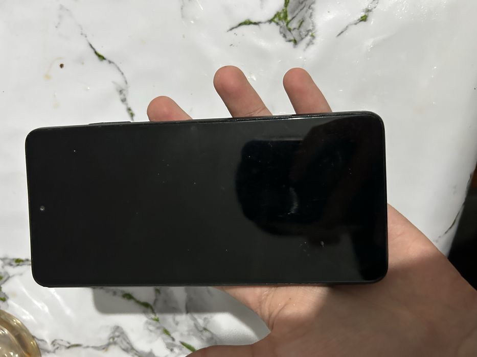 3 телефона в не рабочем состояние