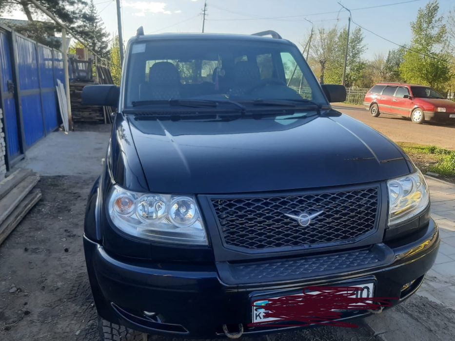 Машина уаз патриот