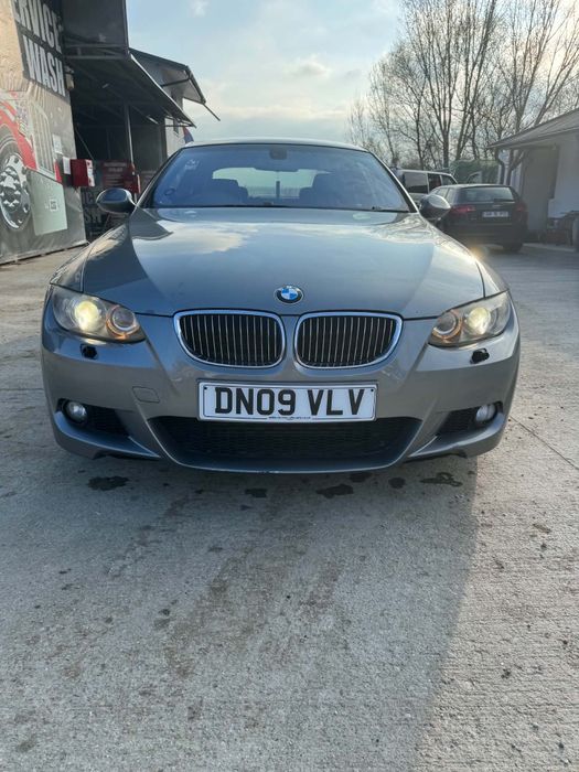 Vand BMW E 93 m pachet si BMW E 92 M pachet