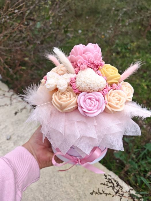 Букети от соев восък