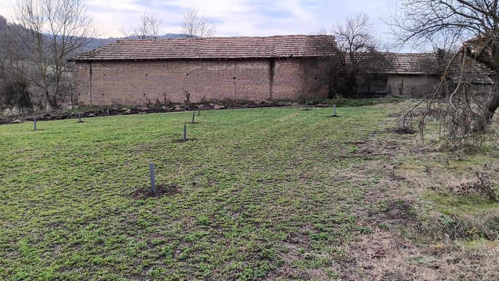 Продава се Къща в с. Марчино, Област Търговище - 50 кв.м за 300 €/кв.м - Снимка #2