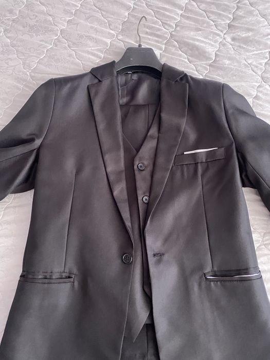 Костюм черен размер s/m