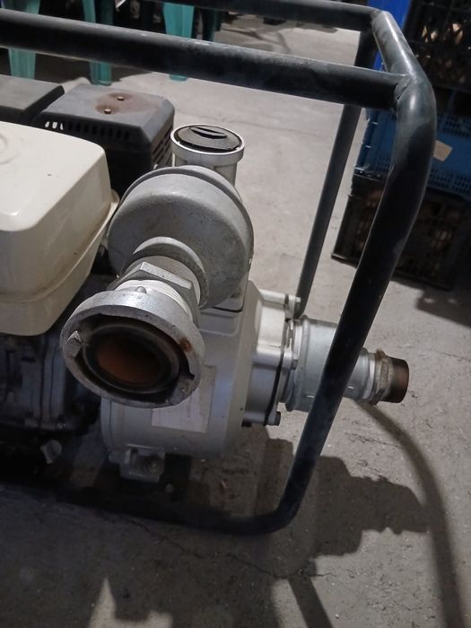 Бензинова водна помпа три цола