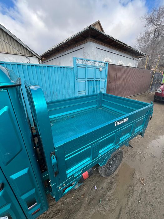 Кабиналы трицикл сатылады