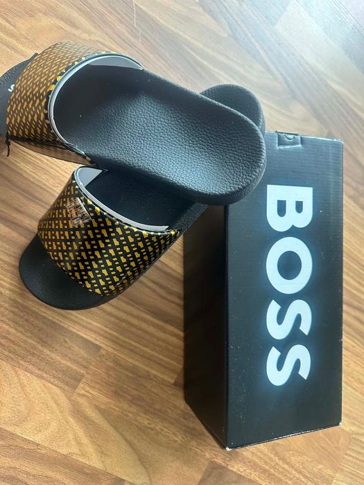 Мъжки чехли Hugo Boss
