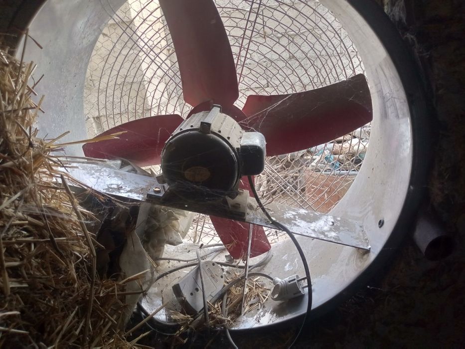 Кофра кармошка вентилятор