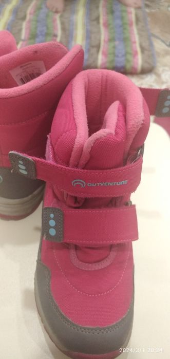 Продам детскую обувь