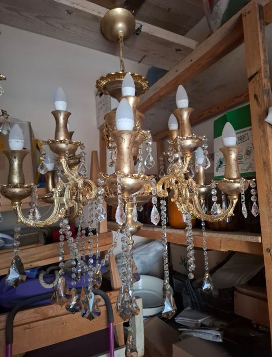 Люстралар сатылады