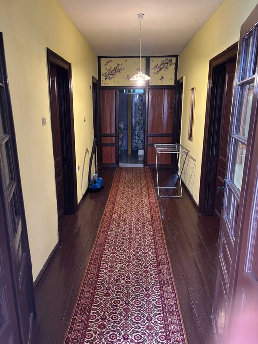 Продавам къща в гр. Златица