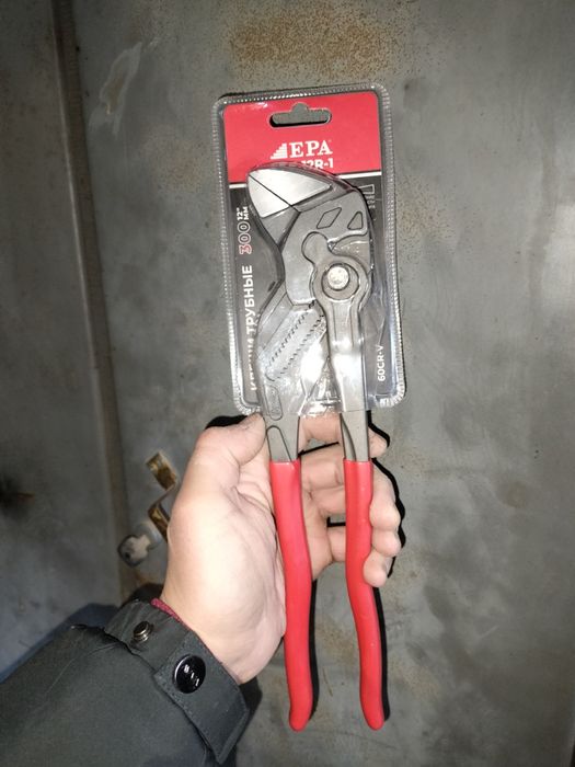 Продается ключи крокадил 2 типа 12 размер