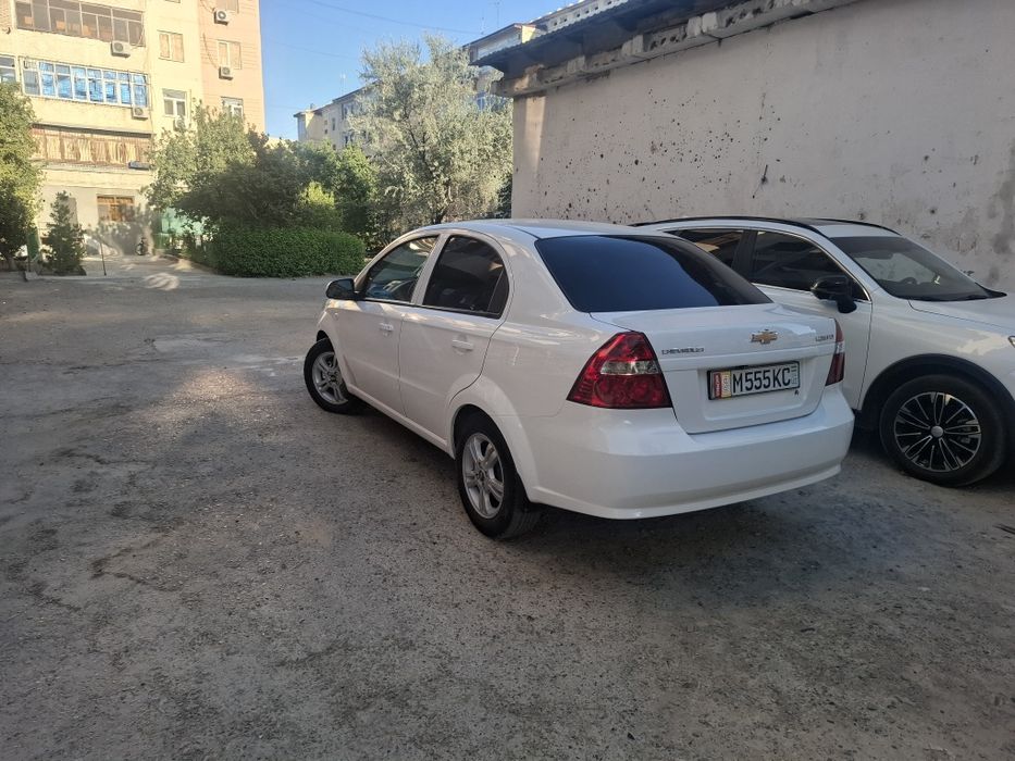 Neksya-3 pirabek 79000km benzinda .