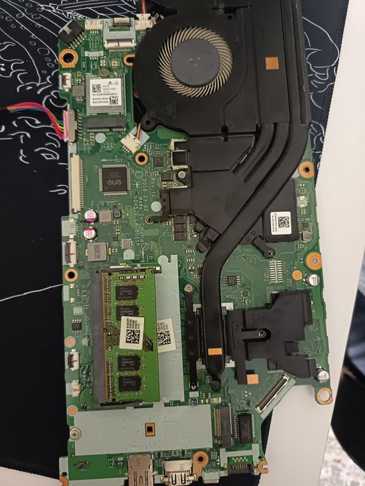 Материнка+бп на запчасти