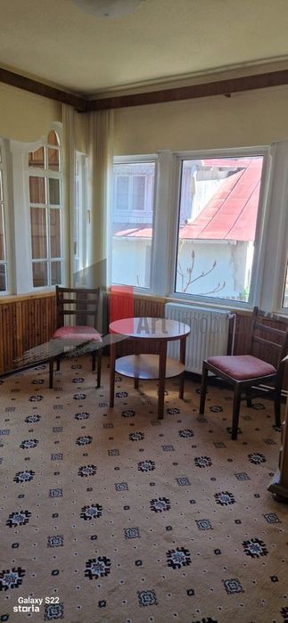 Casa De Vanzare In Busteni- Poiana Tapului