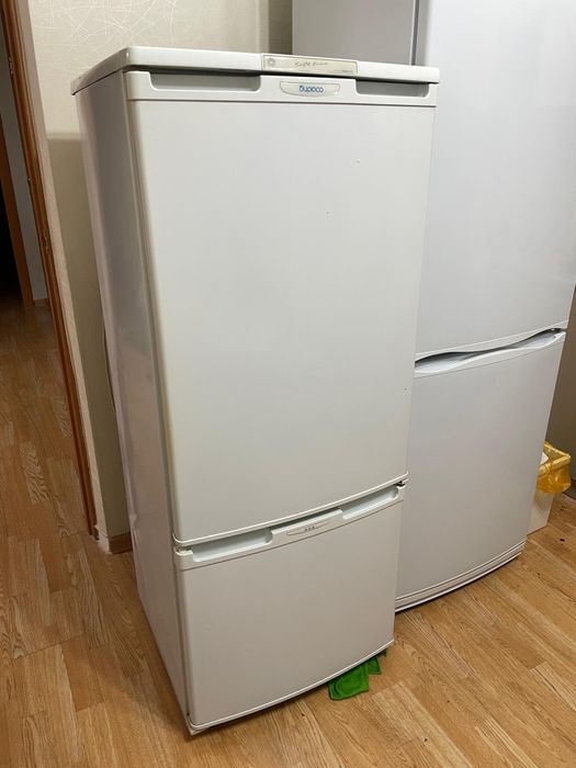 Продаю холодильник