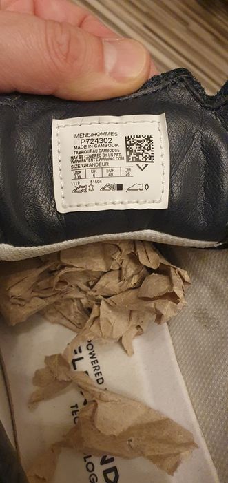 Pantofi sport CAT mărimea 40