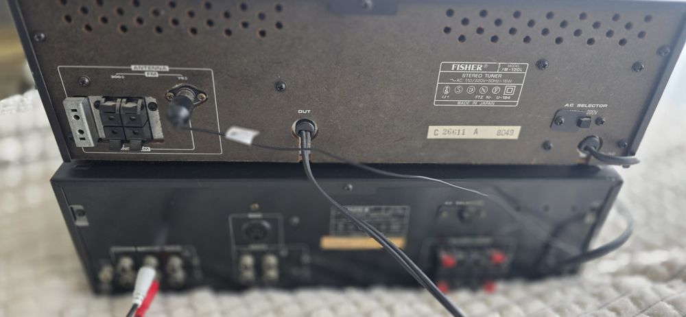 Стерео усилвател Fisher CA-110 и тунер FM-120L