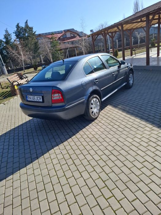 Skoda octavia 1 .