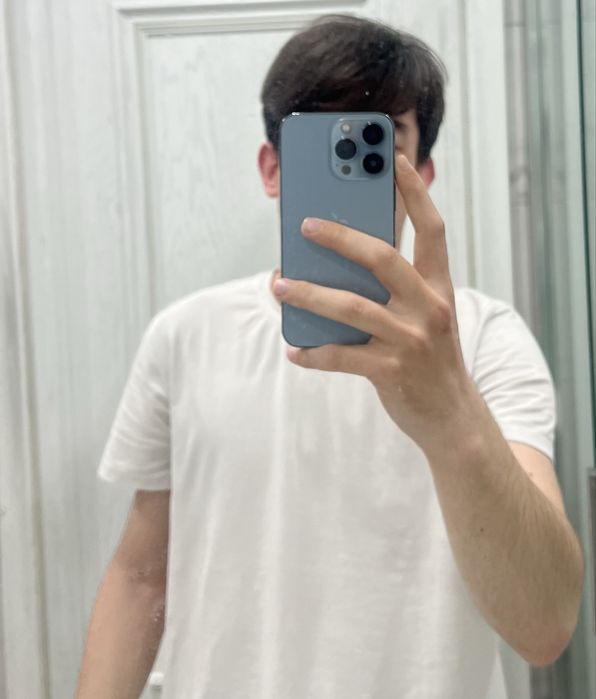 Продам айфон 13 про