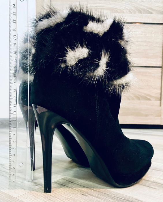 Продам Ботильоны 38-39