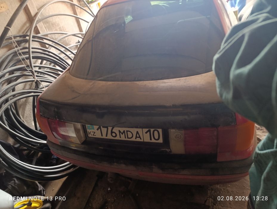 Продам Ауди 80 б3