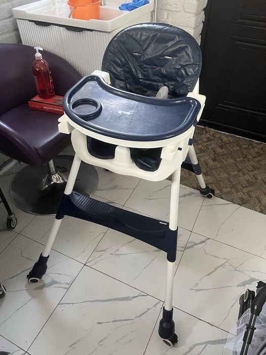 Детский стульчик для кормления