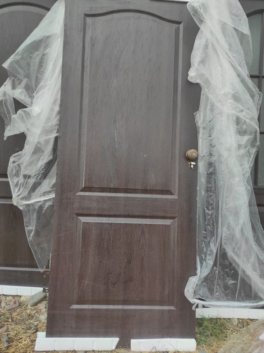 Есик сатылады багасы 40000 5есик