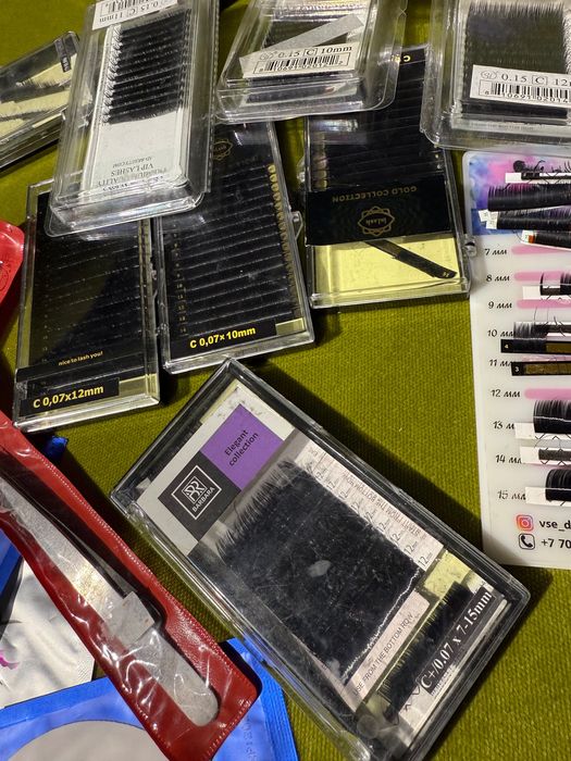 Комплекты для наращивания ресниц