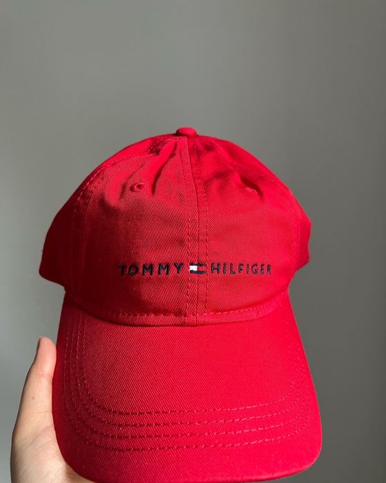 Кепки Tommy Hilfiger