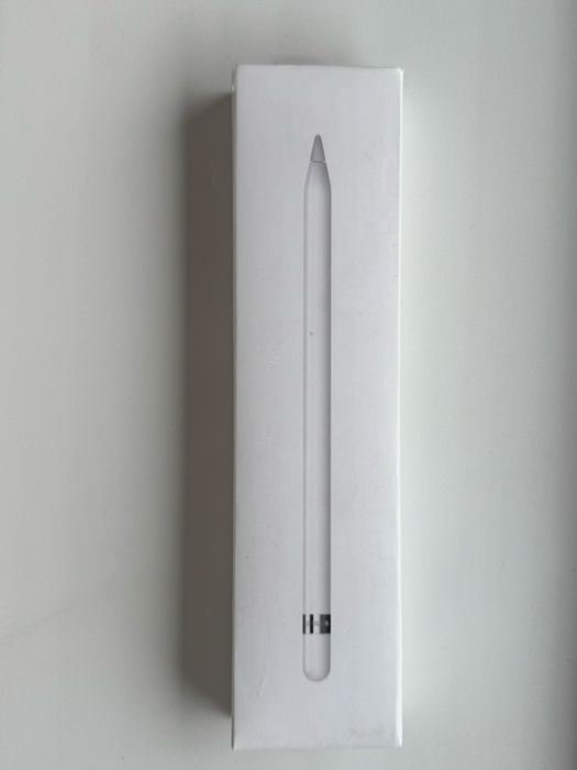 Apple Pencil (1st Generation) - Includes USB-C to Apple Pencil Adapter