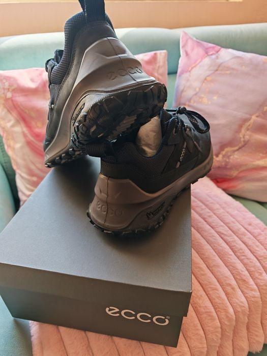 ECOO естествена кожа