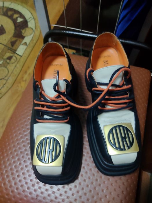 Продам стильные туфли- "леприконсы"