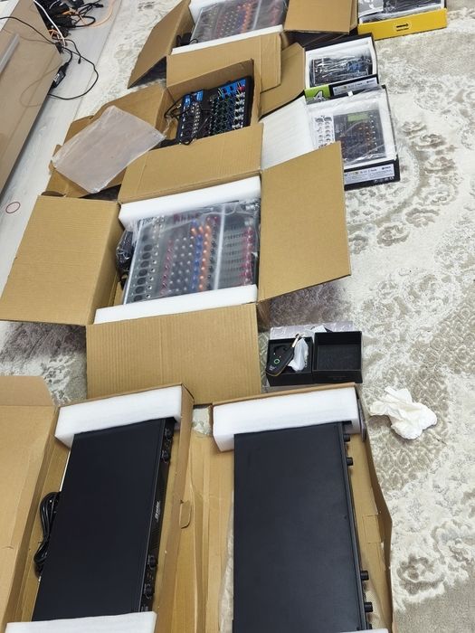 Mixer stație putere microfoane wireless și wireless pentru instrumente