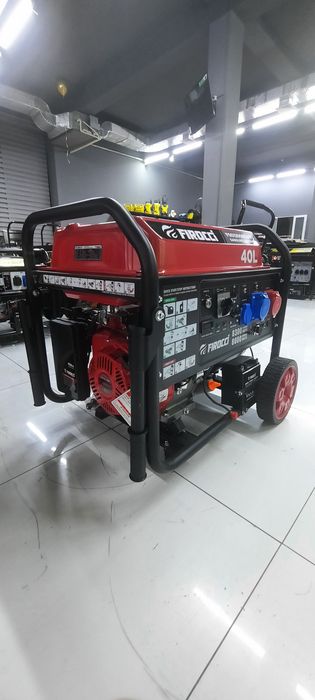 Генератор 8.5ква 8 кВт 220/380 (движок)