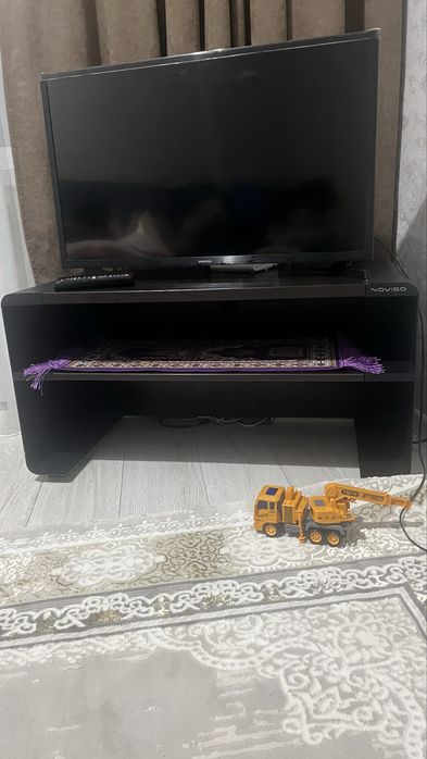 Тумба под телевизор