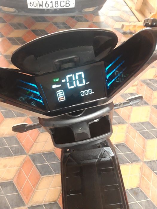 Электр скутер сотилади