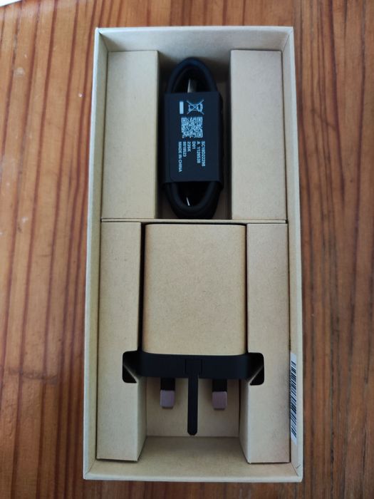 Motorola RAZR 40 impecabil