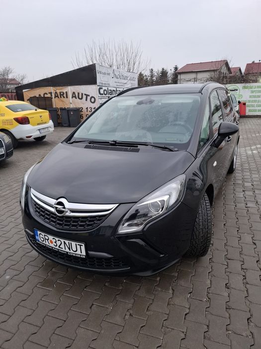 Vând opel zafira tourer 7 locuri