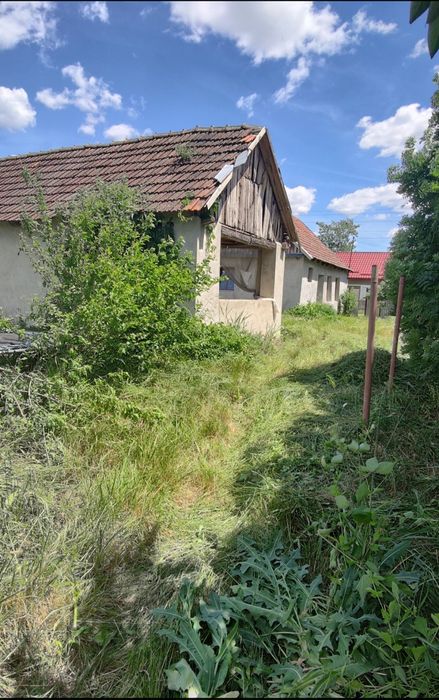 Casa locuibila de vânzare!