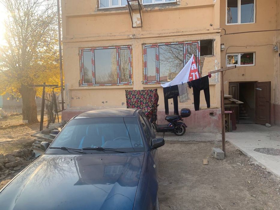 Эски Газалкентта квартира сотилади