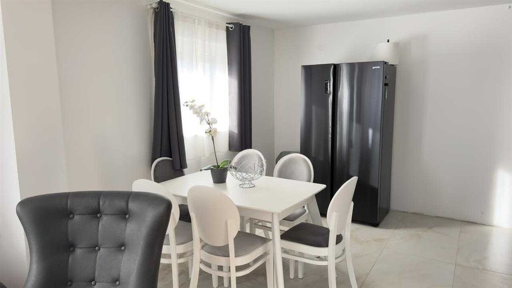 Дава се под наем Двустаен апартамент в Пловдив, Център - 63 кв.м за 357 € - Снимка #10