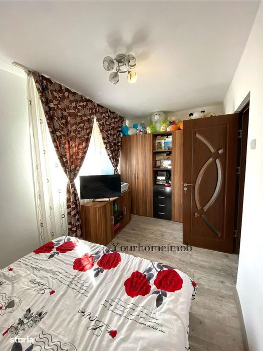 Apartament 2 camere semidecomandat, Craiovița Nouă – Zona Școala 30