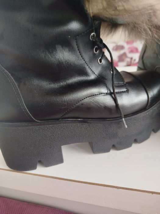 Боти с естествен косъм