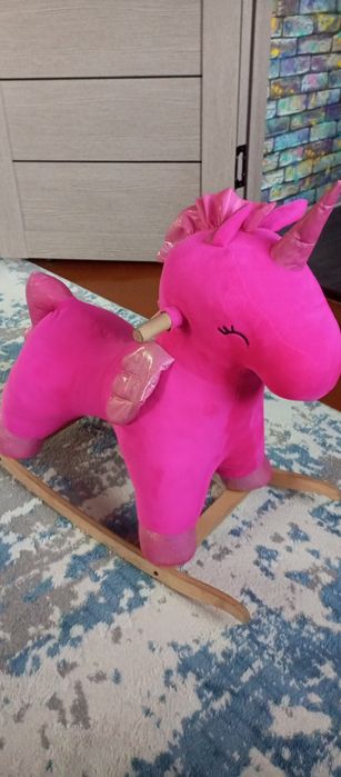 Продам качалку единорога