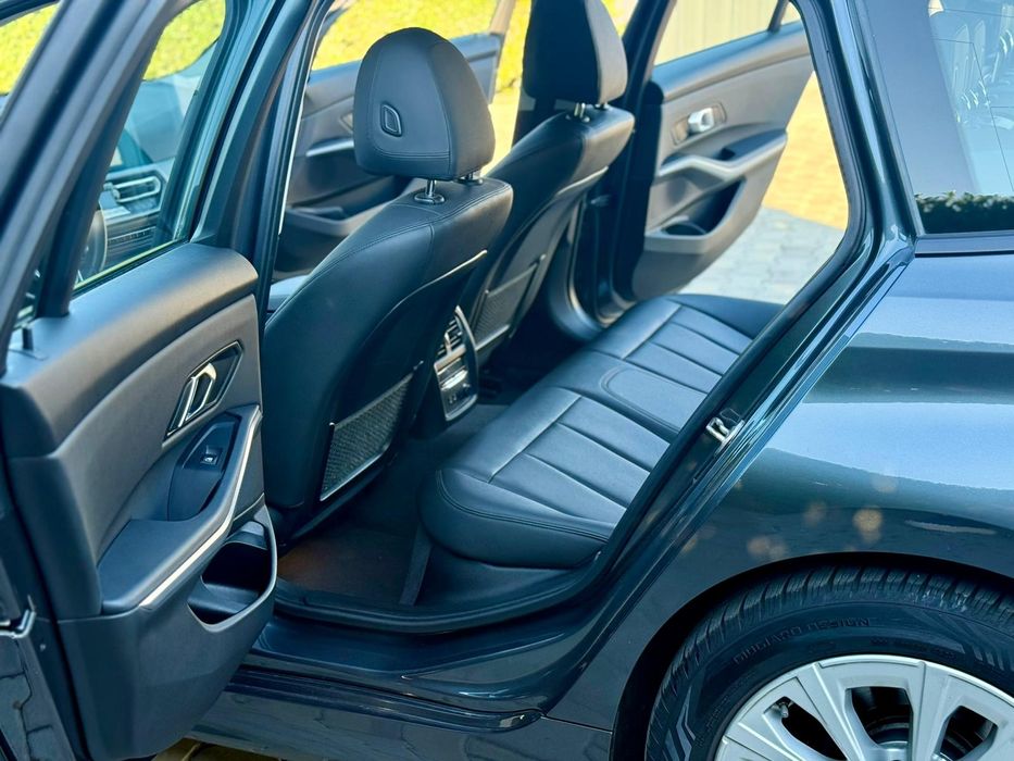 BMW G21 Touring 320 Automat/Intretinut,km reali