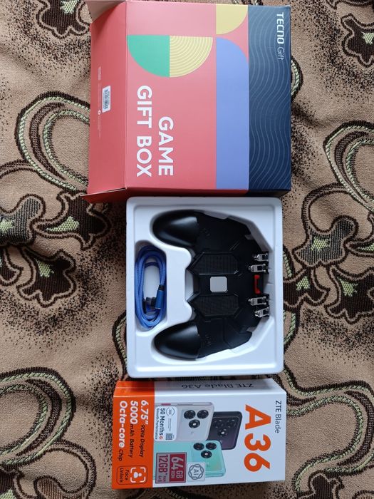 ZTE A36 blade  + подарок