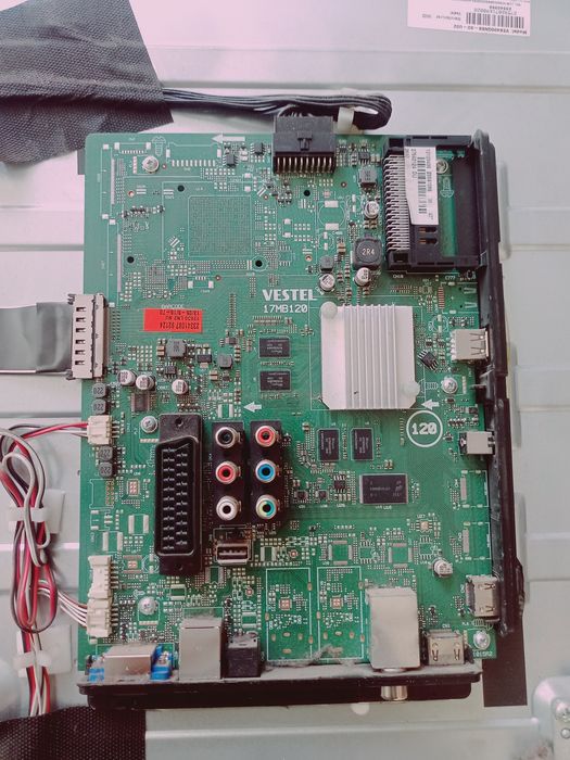 Finlux fu4060 за части